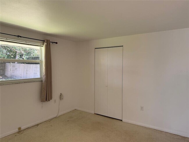 Building Photo - 8735 Dunmore Dr