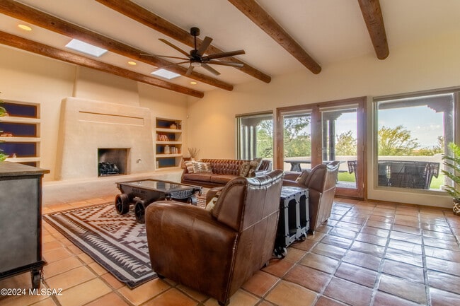 Building Photo - 6269 N Paseo Valdear