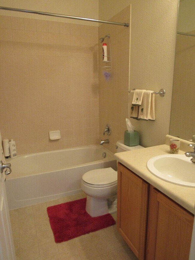 Building Photo - Ranch living in this Spacious Townhome in ...