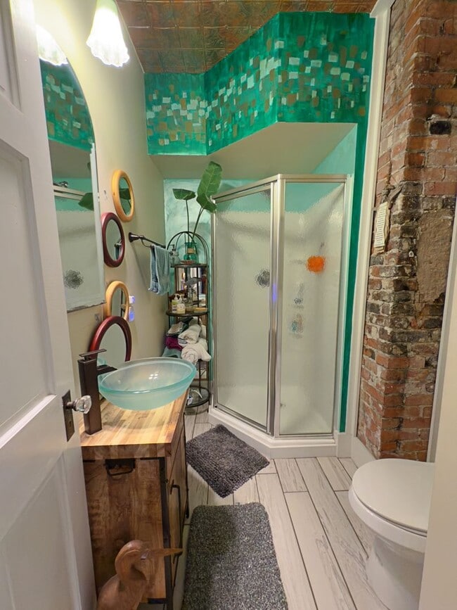 Building Photo - Short term fully furnished rental in Knoxv...