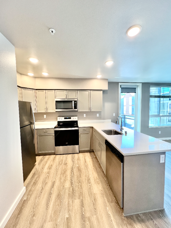 Building Photo - 2330 Yakima Ct