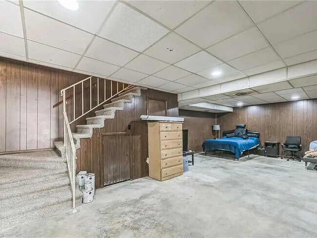 Building Photo - Build Equity While Leasing - Lease to Own