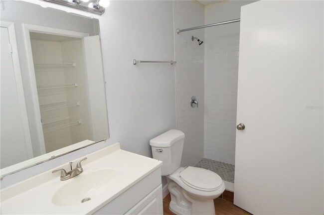 Building Photo - 8722 Mallard Reserve Dr