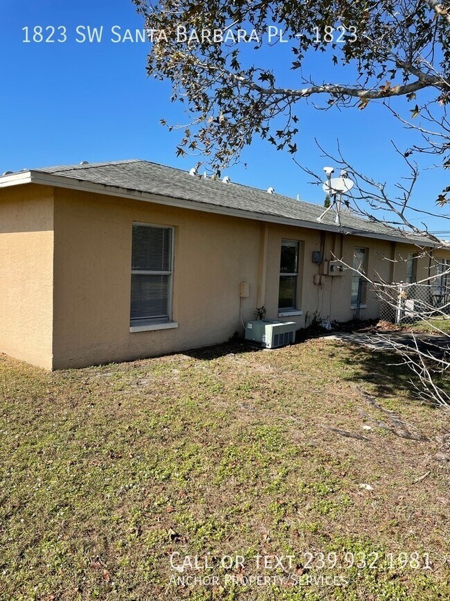 Building Photo - 1823 SW Santa Barbara Pl