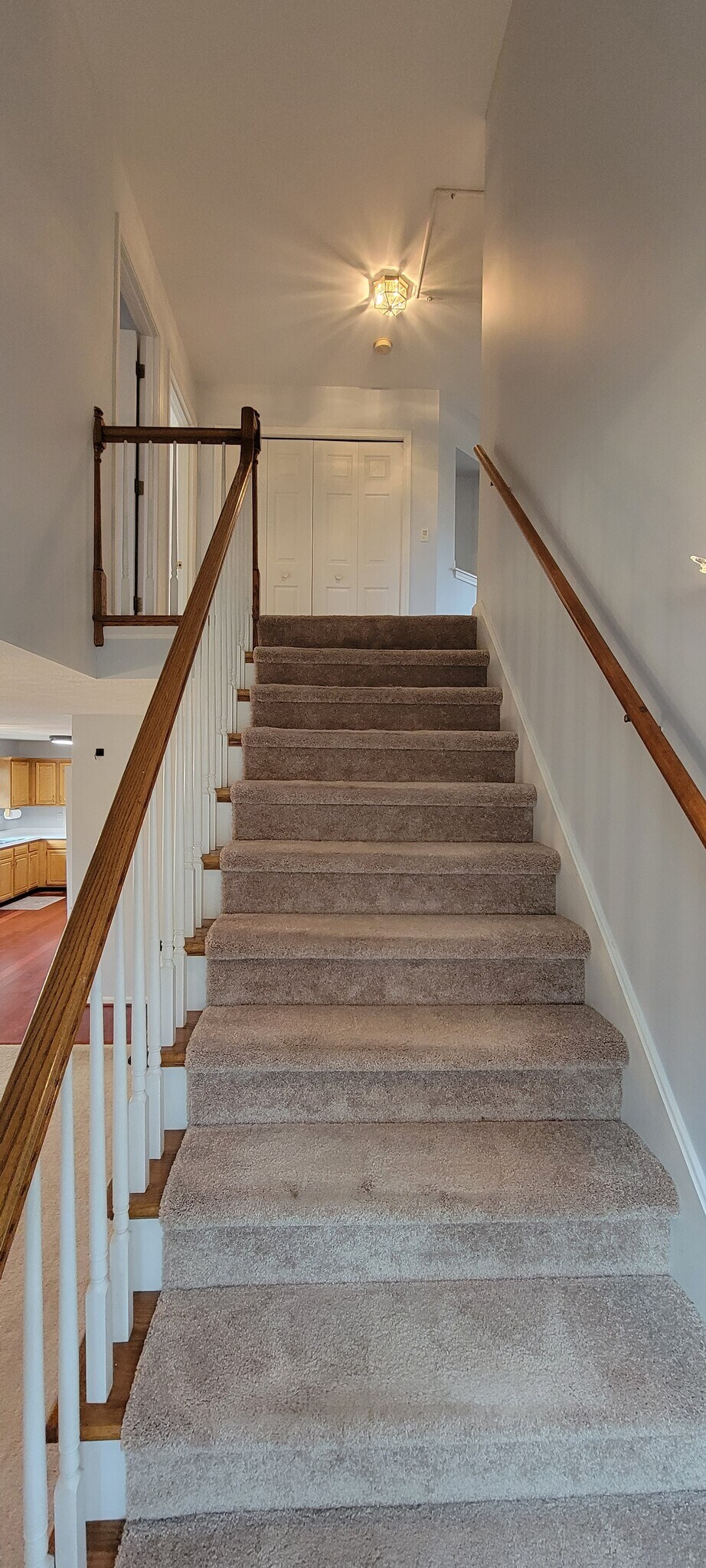 Building Photo - 13606 Saddlecreek Dr