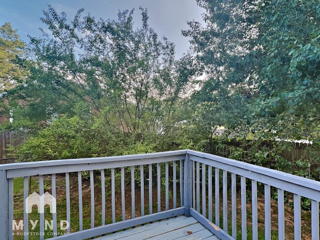 Building Photo - 1518 Belmar Dr