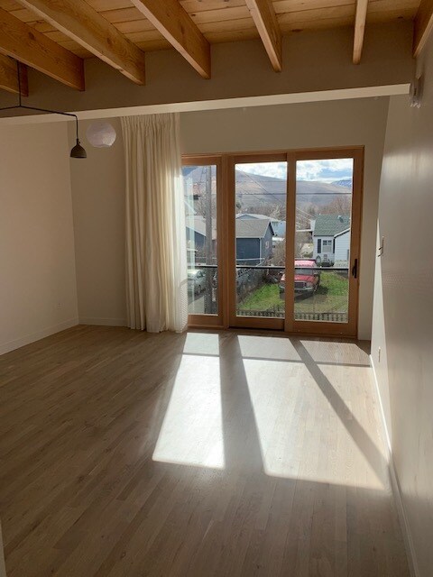 Building Photo - 926 Cleveland St.