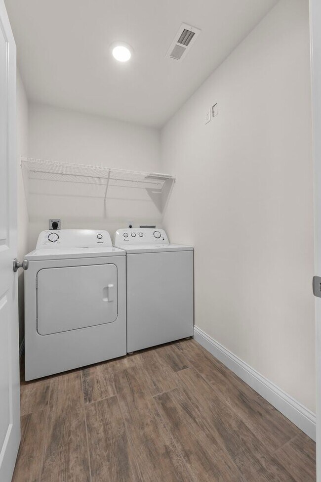 Building Photo - 34/38 Benton Hill