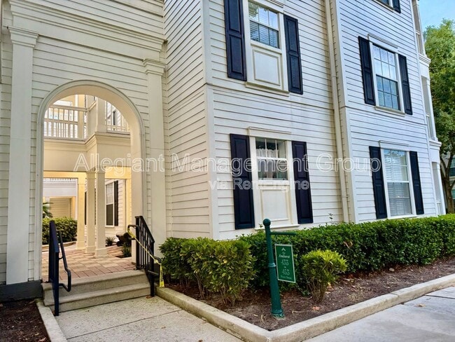 Building Photo - 453 Water St