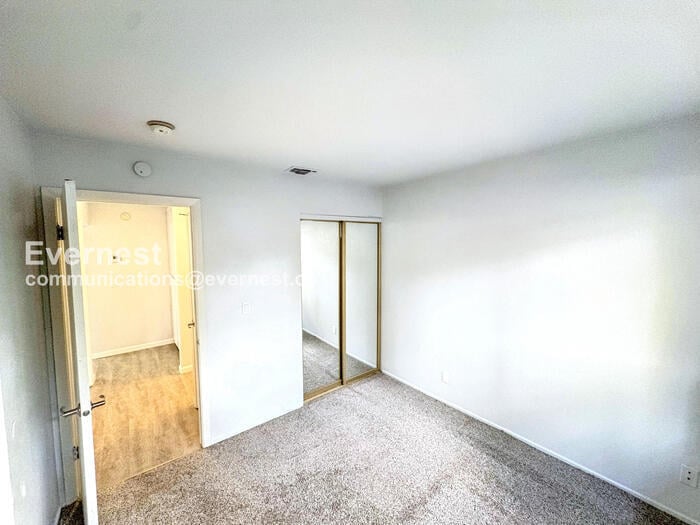 Building Photo - 6812 Folsom Oaks Ct