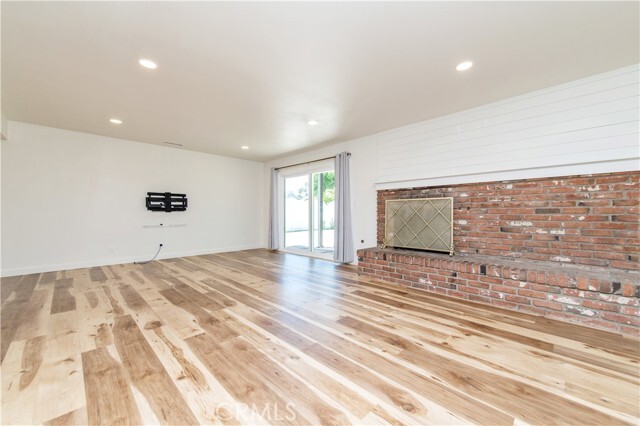 Building Photo - 13381 Del Cerro Dr