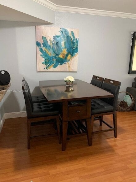 Building Photo - 8290 Lake Dr