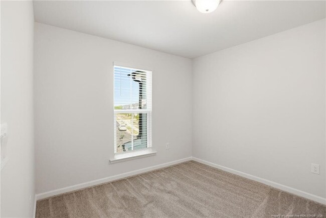 Building Photo - 1952 Dapple Dr