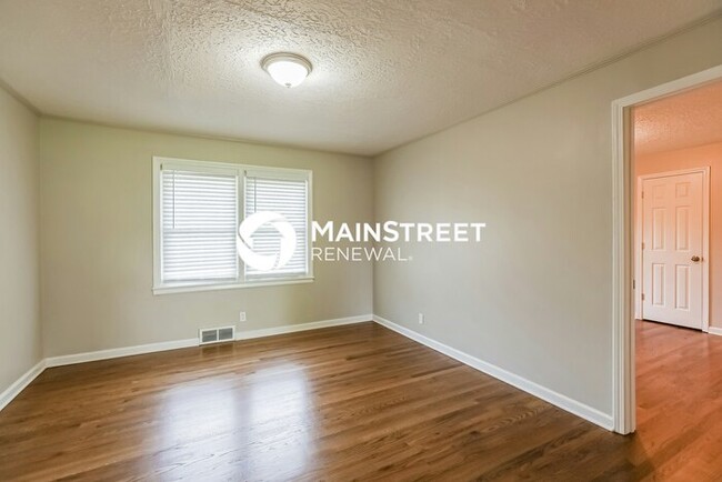 Building Photo - 11519 East 40th St S