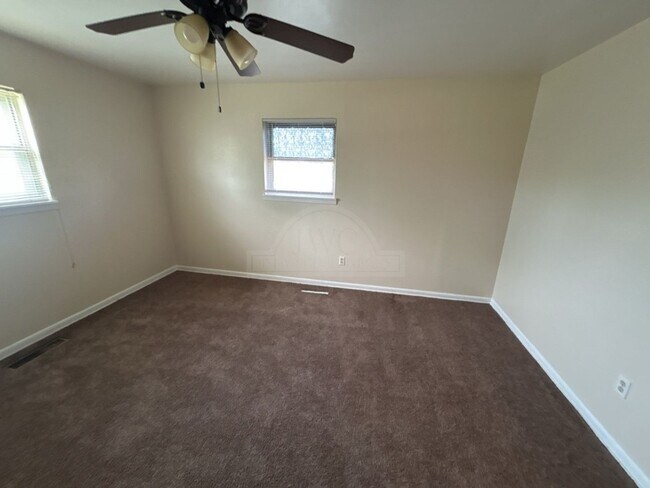 Building Photo - 3906 Clear Creek Rd, Killeen
