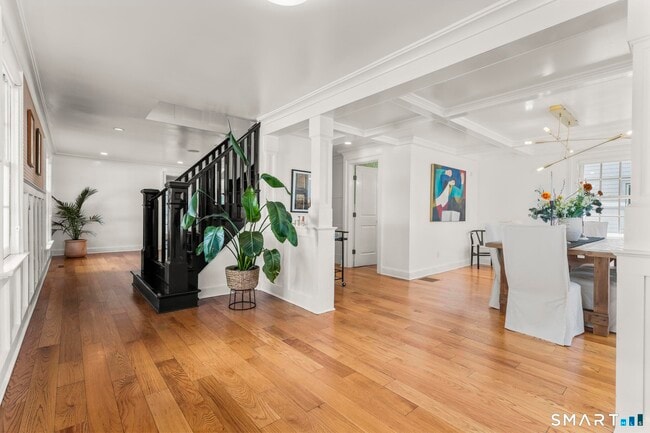 Building Photo - 275 Lalley Blvd