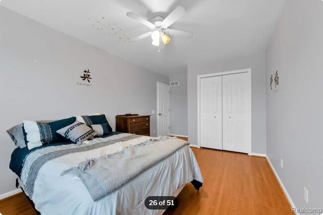 Building Photo - 47643 Ashford Dr S