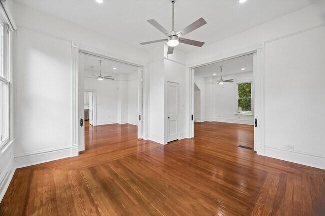 Building Photo - 1229 Heights Blvd