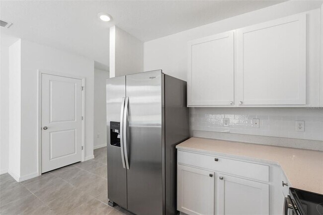 Building Photo - 33358 Regent Canal St