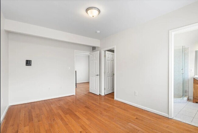 Building Photo - 1401 Druid Hill Ave