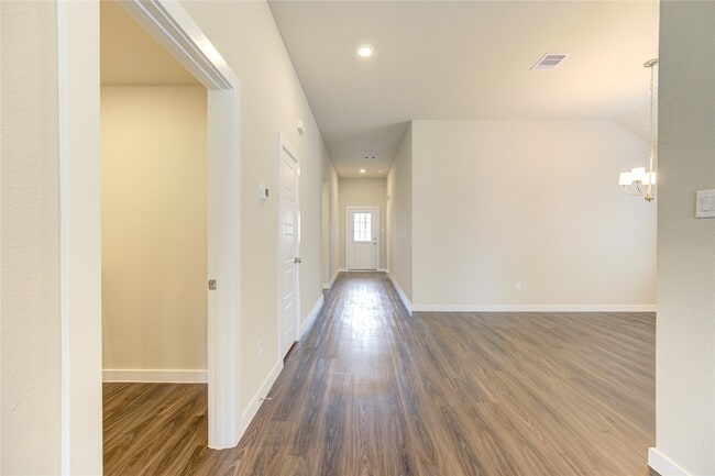 Building Photo - 7639 Tramontana Ln