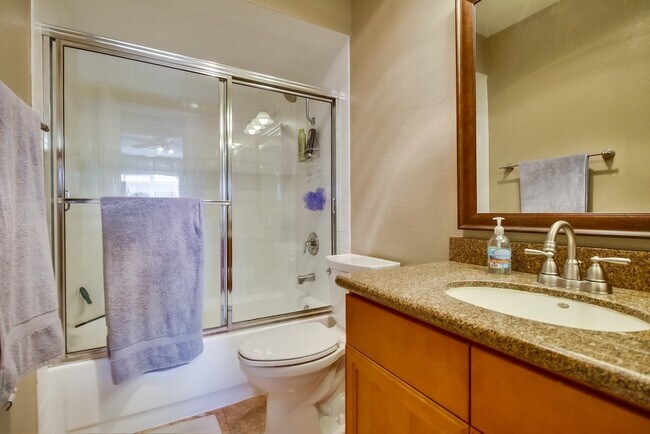 Building Photo - 6750 Beadnell Way