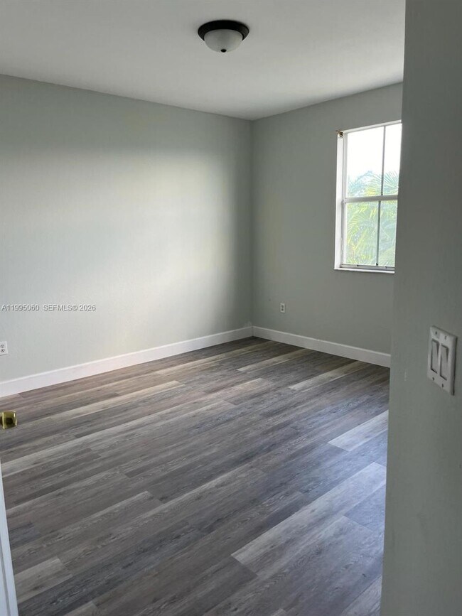 Building Photo - 10906 SW 244th Terrace