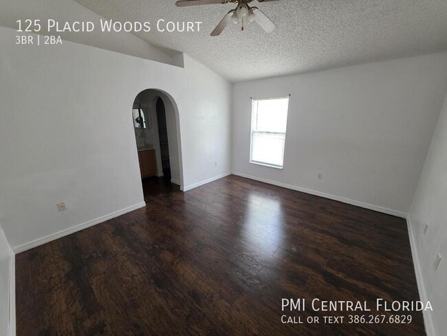 Building Photo - 125 Placid Woods Ct