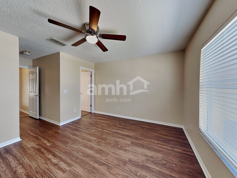 Building Photo - 15319 Torpoint Rd