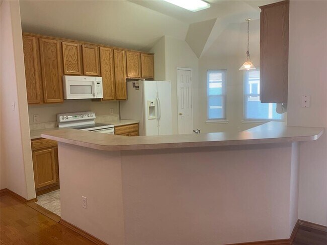 Building Photo - 313 Foreston Dr