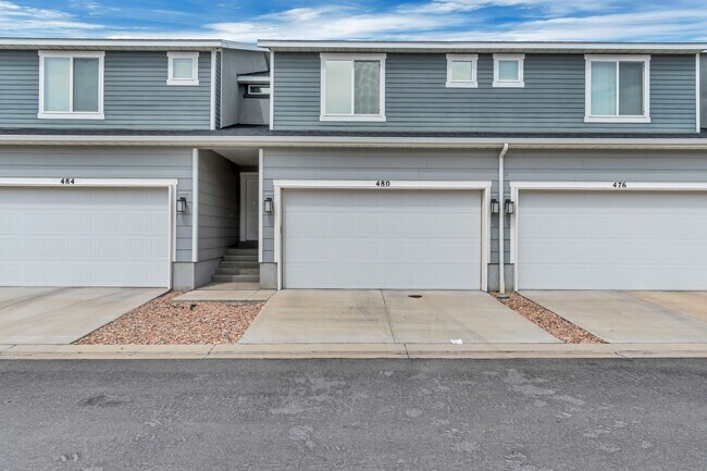 Building Photo - 480 W 1890 S