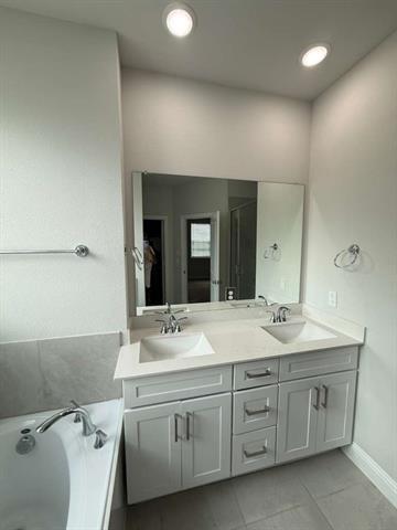 Building Photo - 1219 Triton Dr