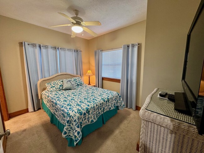 Building Photo - 4202 US-98