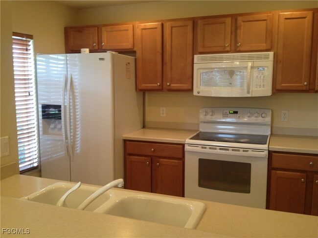 Building Photo - 12010 Rock Brook Run