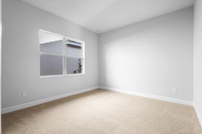 Building Photo - 14208 Lacebark Ln