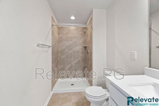 Building Photo - 5100 Ellingshire Dr