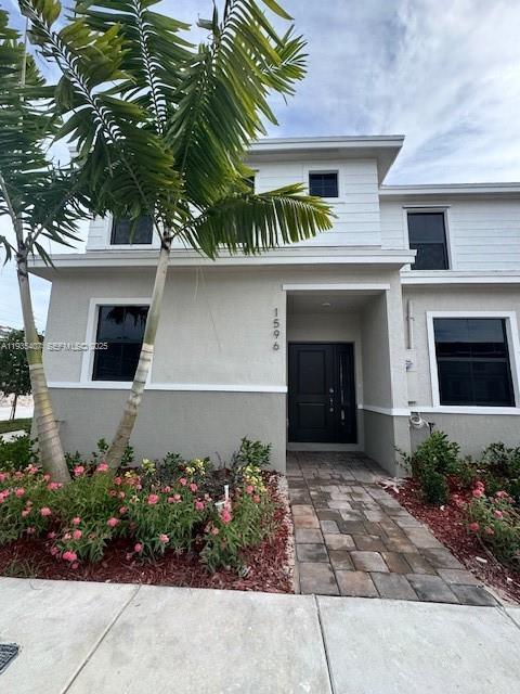 Building Photo - 1596 NE 3rd Ave