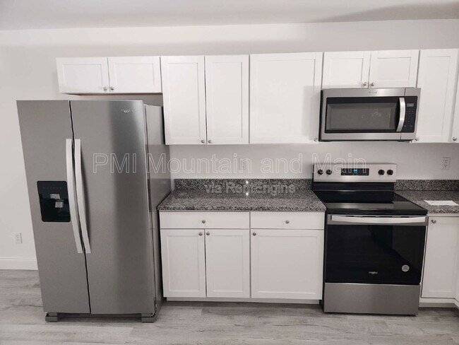 Building Photo - 177 Quinn Hill Ln