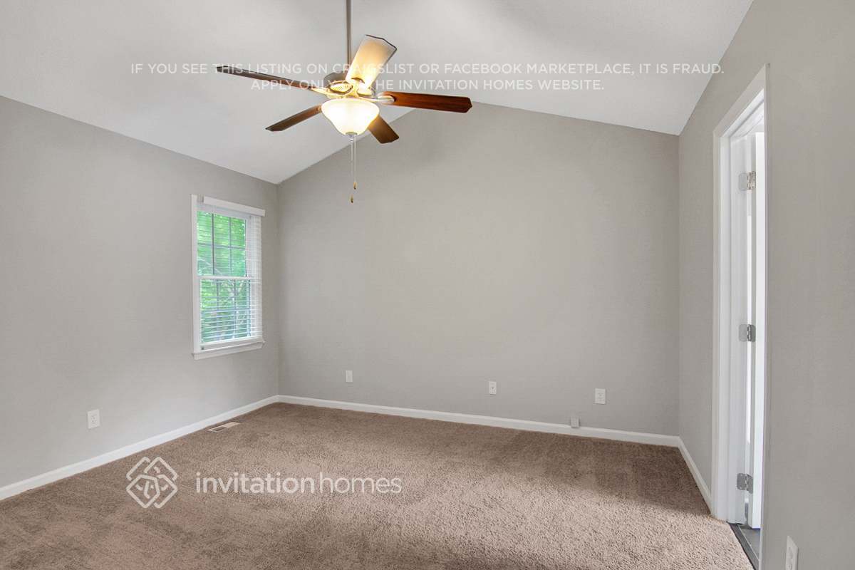 Building Photo - 5601 Rudolph Ct