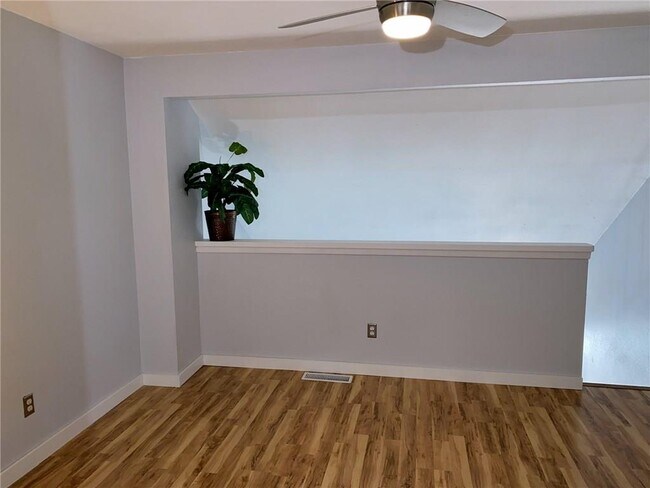 Building Photo - 3451 Willowrun Dr
