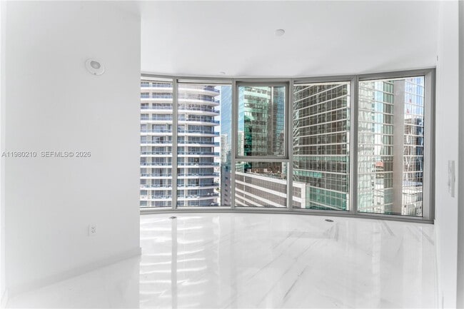 Building Photo - 300 Biscayne Blvd Way