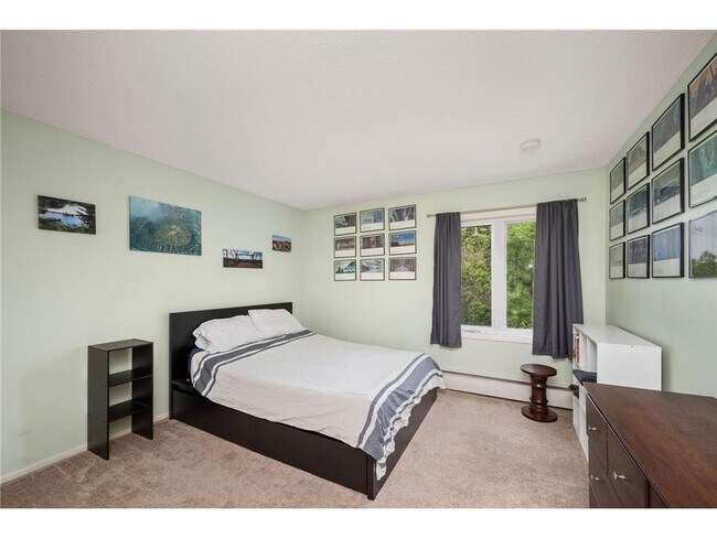 Building Photo - 4860 Park Commons Dr
