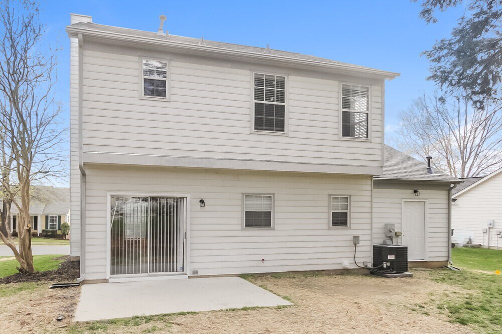 Building Photo - 1612 Gordon Walters Dr