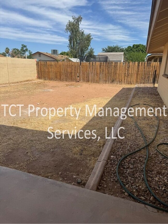 Building Photo - Remodeled 3 Bedroom home in Mesa, AZ