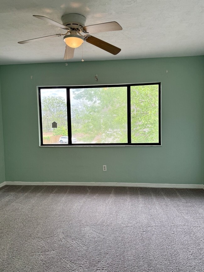 Building Photo - 6264 SW 8th Pl