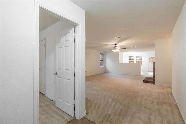Building Photo - 9514 Byron Dr
