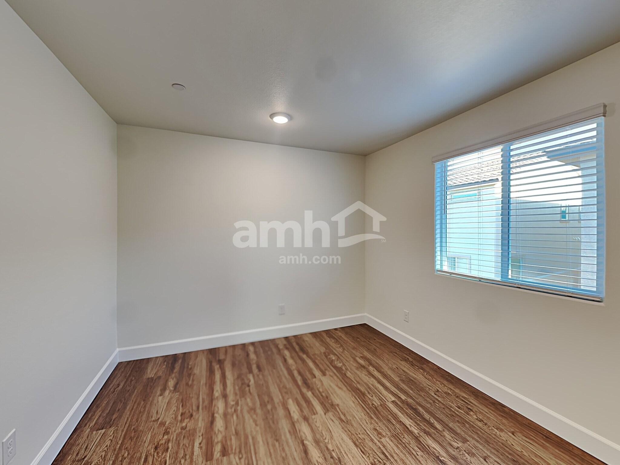 Building Photo - 285 Cape Seville Pl