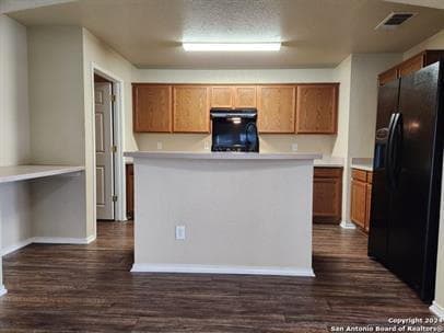 Building Photo - Medical Center Location. Single story, open concept 3 bedroom 2 bath home