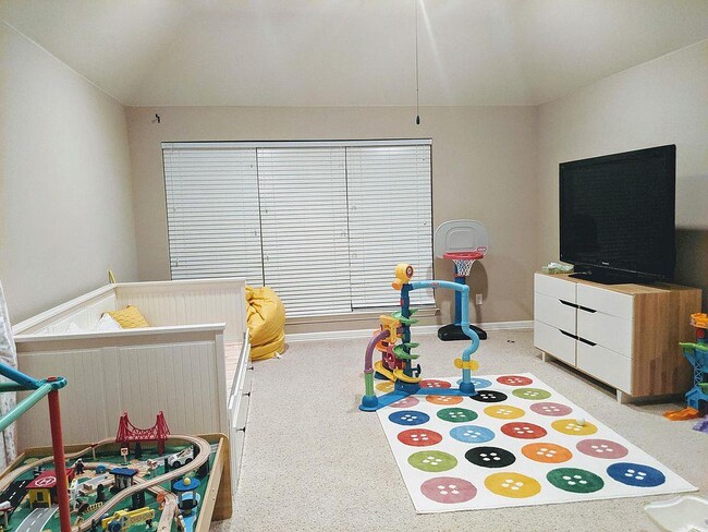 Building Photo - 3422 Alexandrite Way