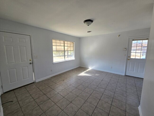 Building Photo - 1625 Northern Spy Trail